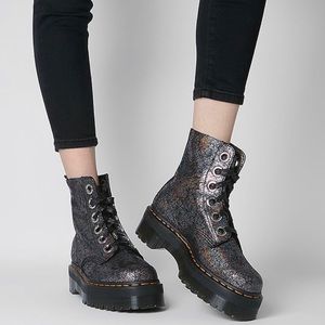 Dr Martens Molly Platform Boots